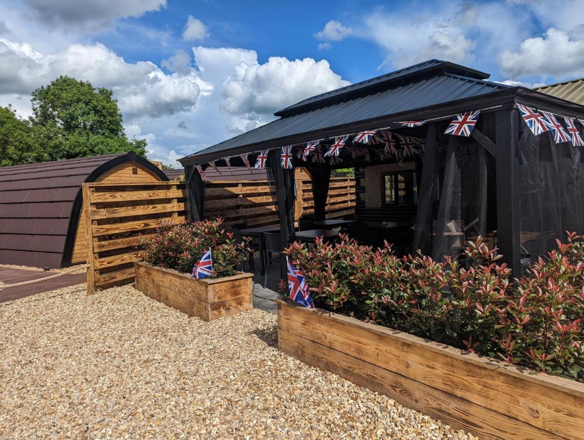 Peacock Lake Glamping Nottingham Extérieur photo