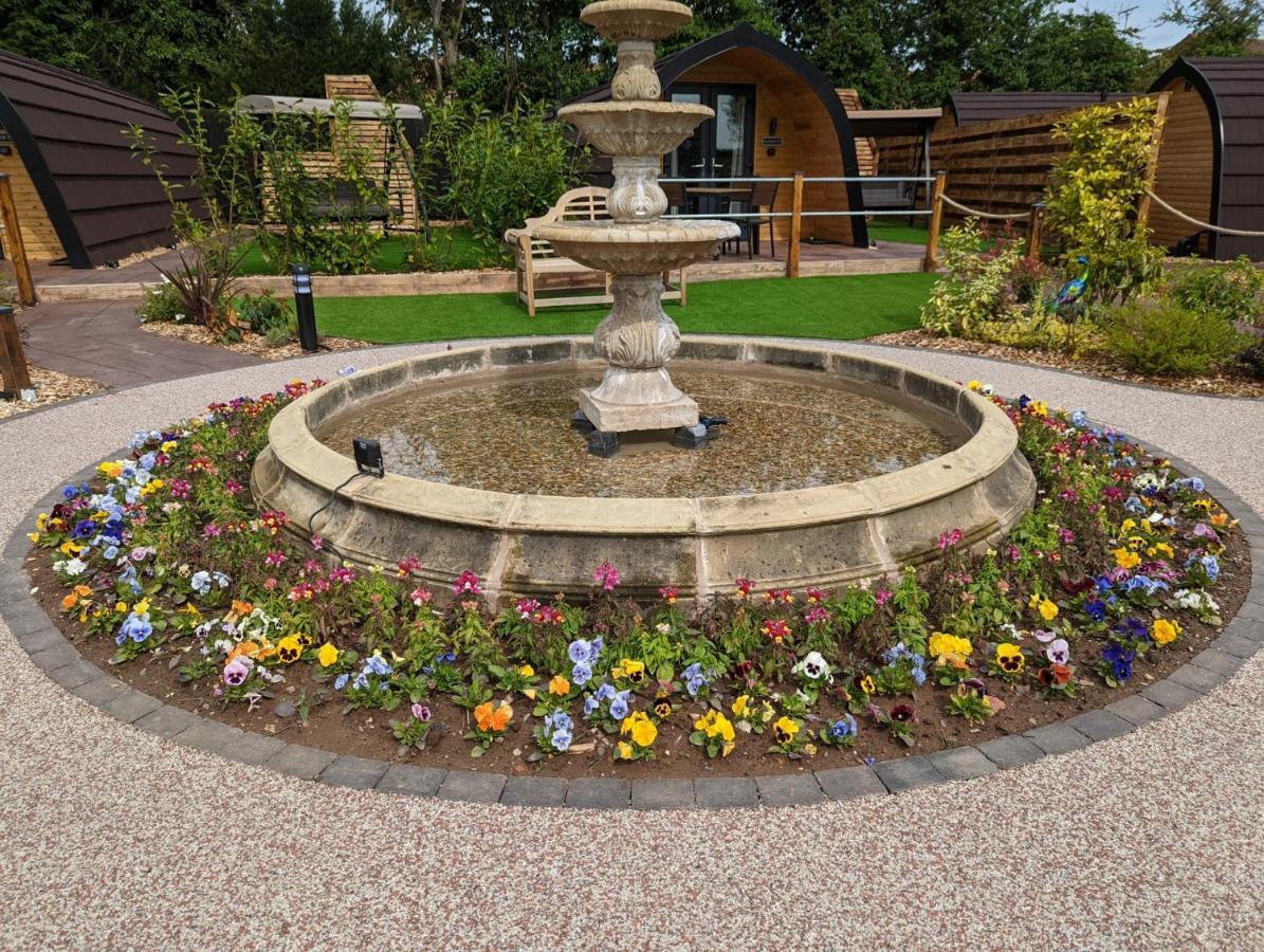 Peacock Lake Glamping Nottingham Extérieur photo