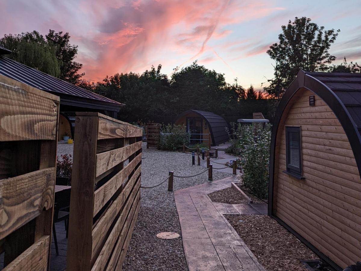 Peacock Lake Glamping Nottingham Extérieur photo