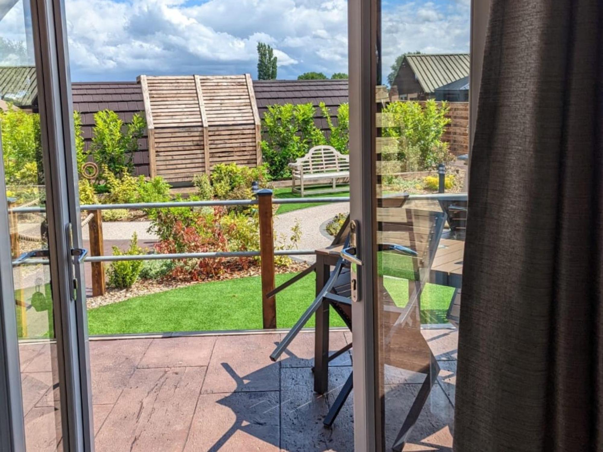 Peacock Lake Glamping Nottingham Chambre photo
