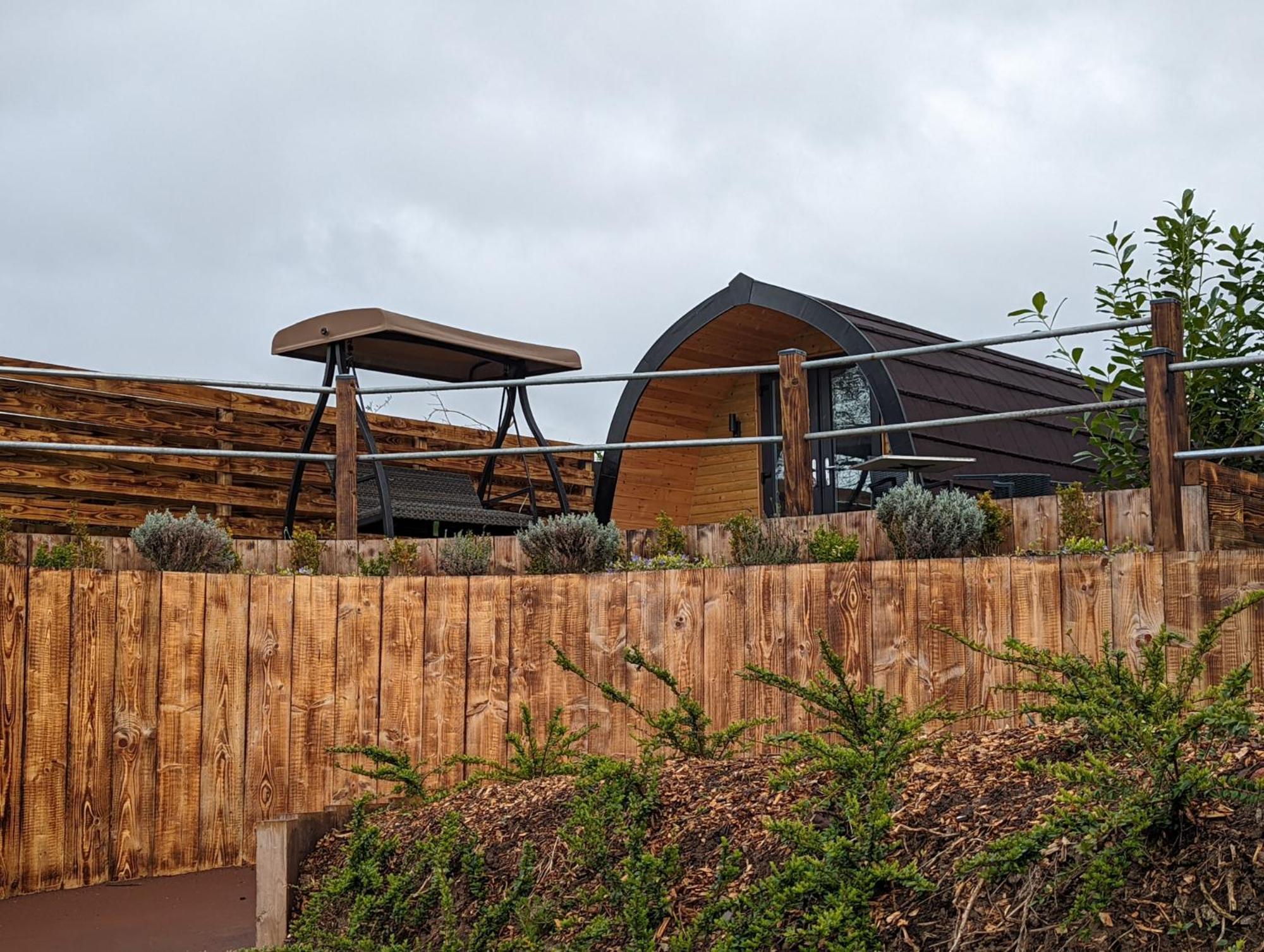 Peacock Lake Glamping Nottingham Chambre photo