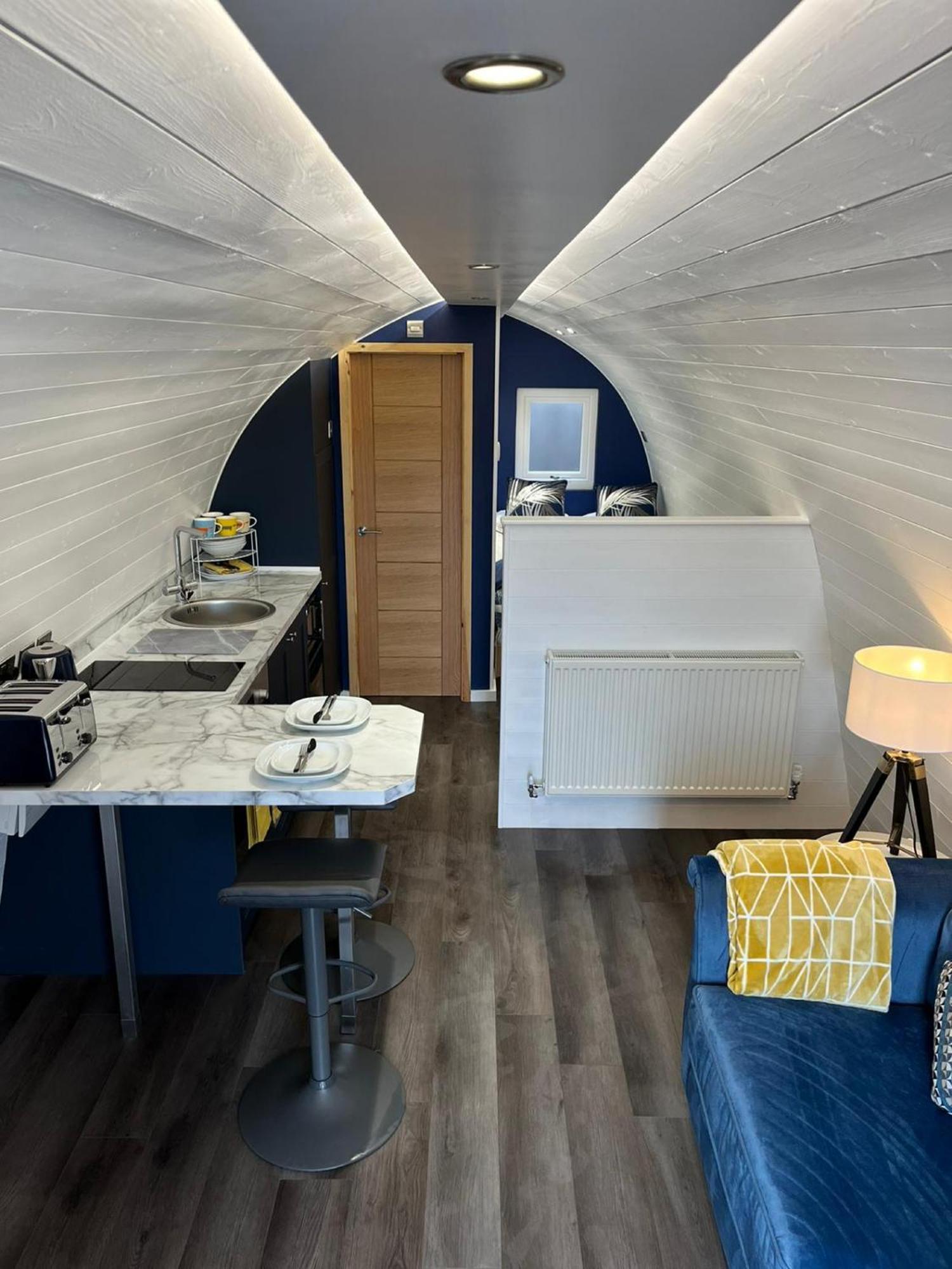 Peacock Lake Glamping Nottingham Chambre photo